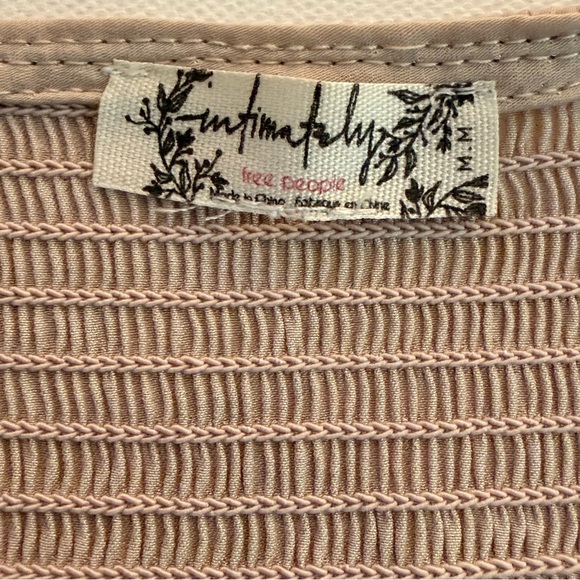 Intimately Free People Blush Pink Long Sleeve Bodysuit Boho Smocked Medium - Picture 6 of 9